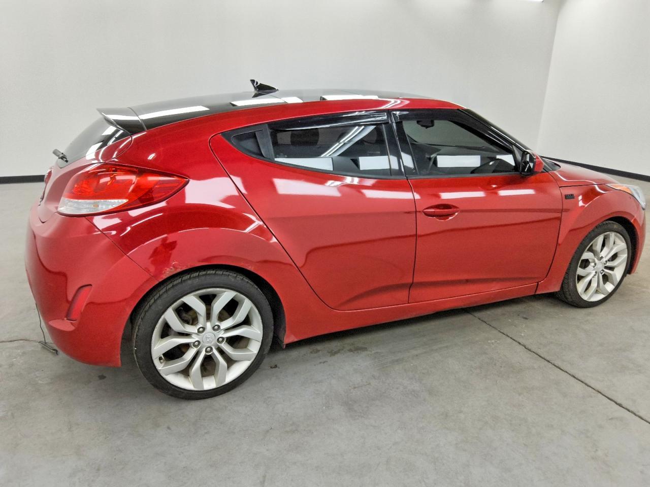 2015 Hyundai Veloster - zdjęcie 3