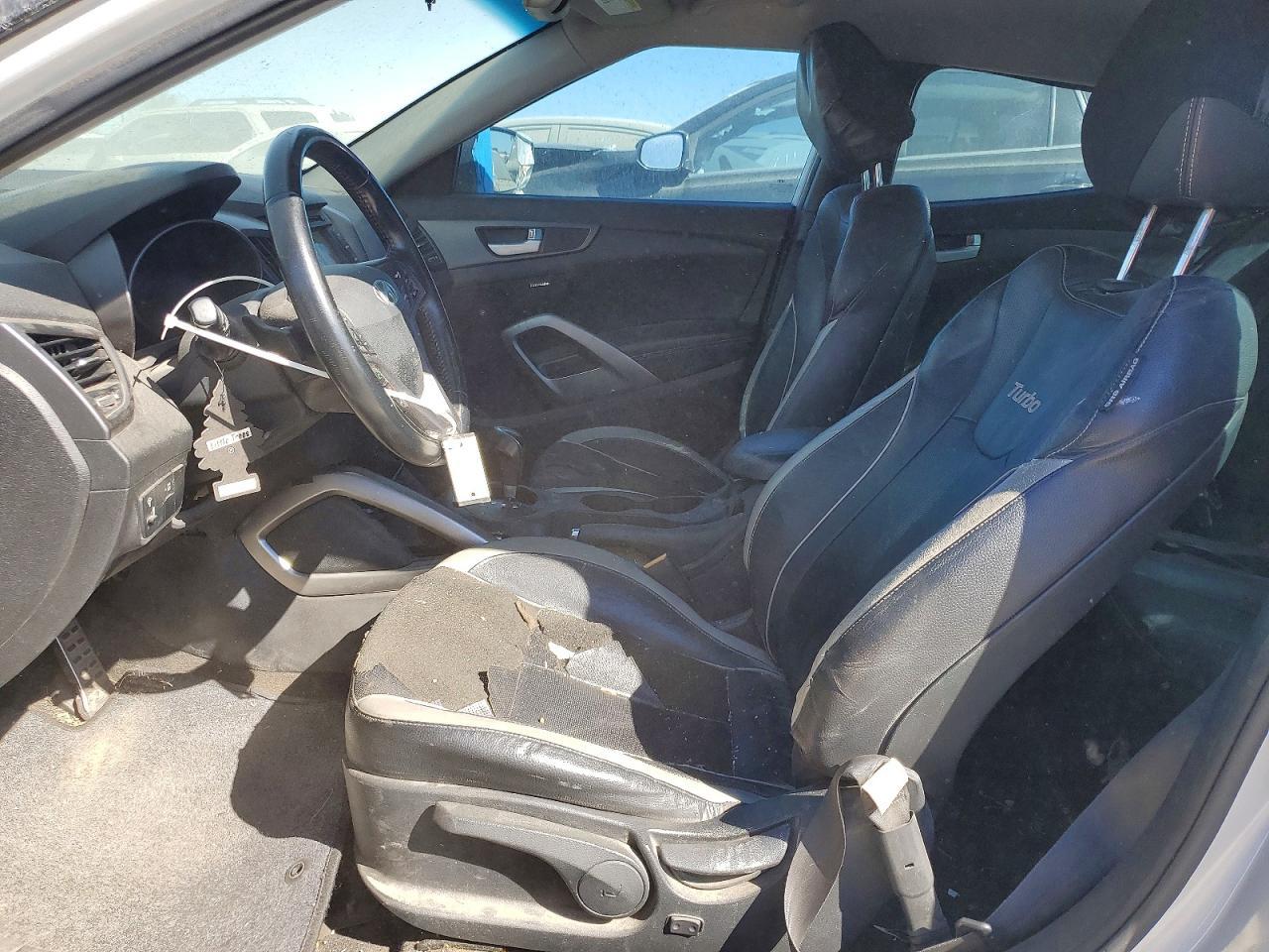 2015 Hyundai Veloster Turbo - zdjęcie 7
