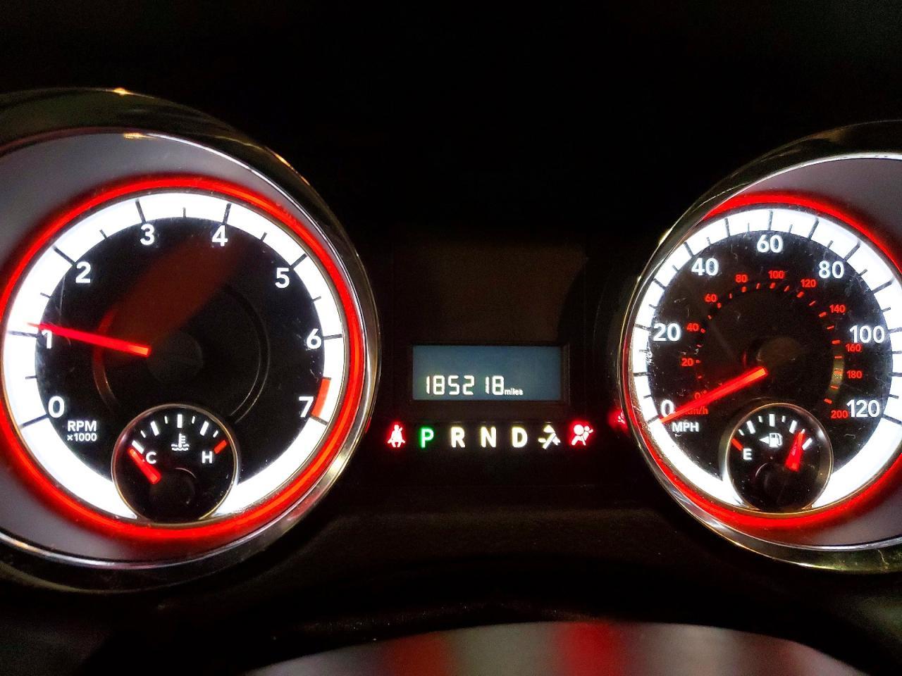 2016 Dodge Grand Caravan Sxt - zdjęcie 9