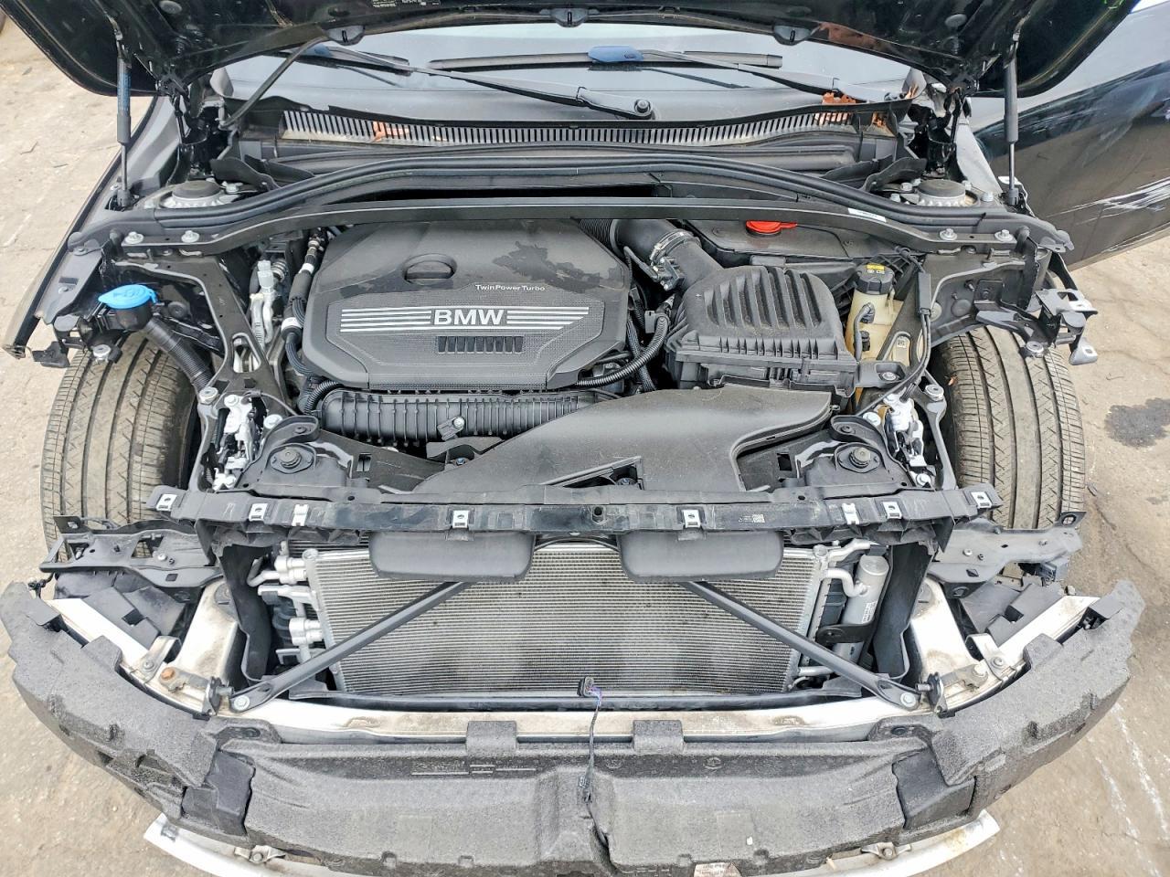 2022 BMW 228I - zdjęcie 11