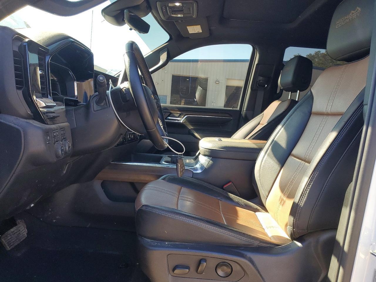 2024 Chevrolet Silverado K3500 High Country - zdjęcie 7