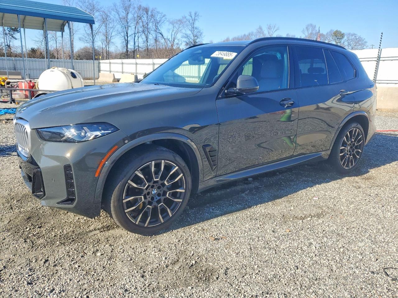 2024 BMW X5 xDrive40I - zdjęcie główne