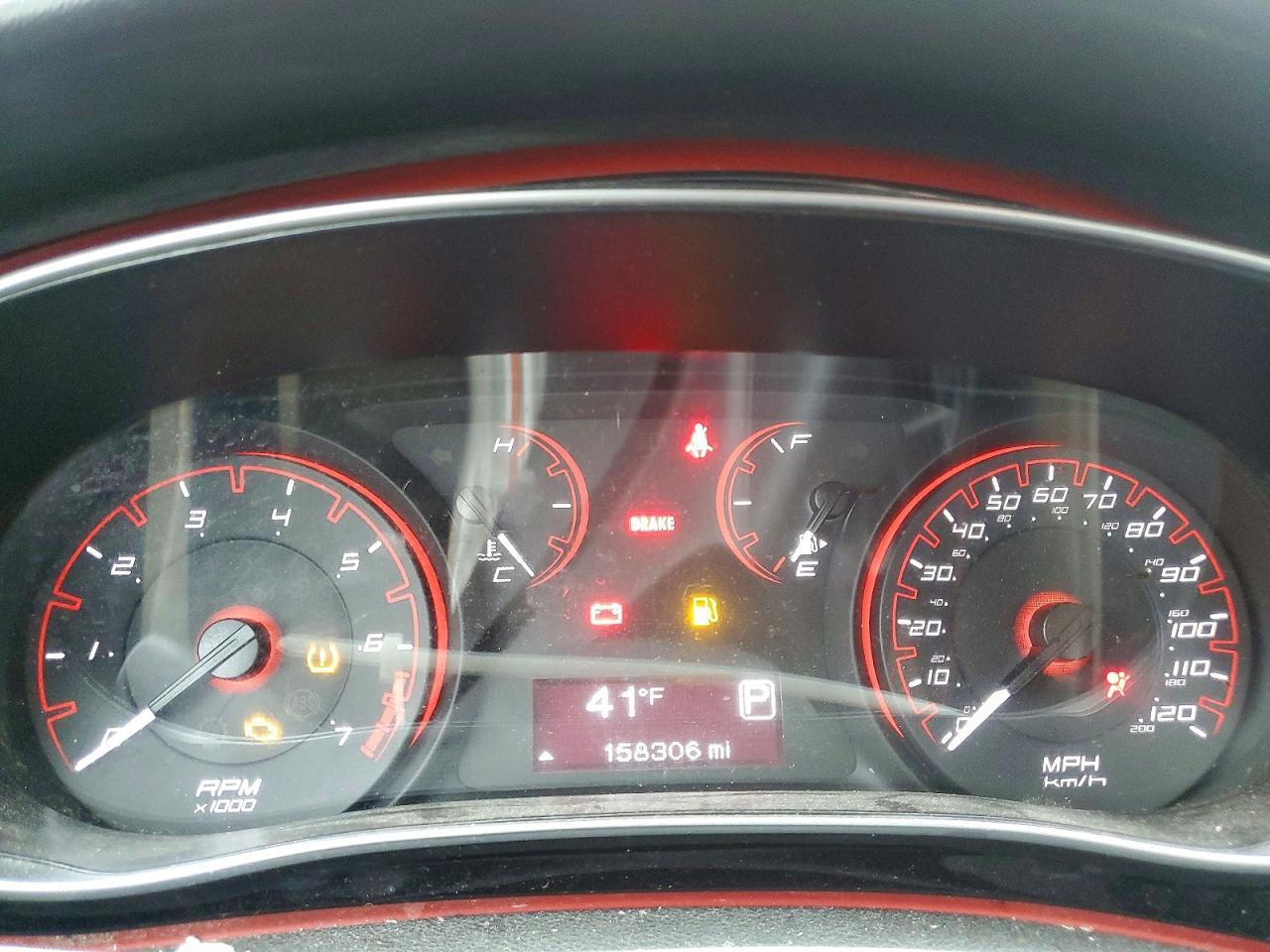 2016 Dodge Dart Sxt - zdjęcie 9