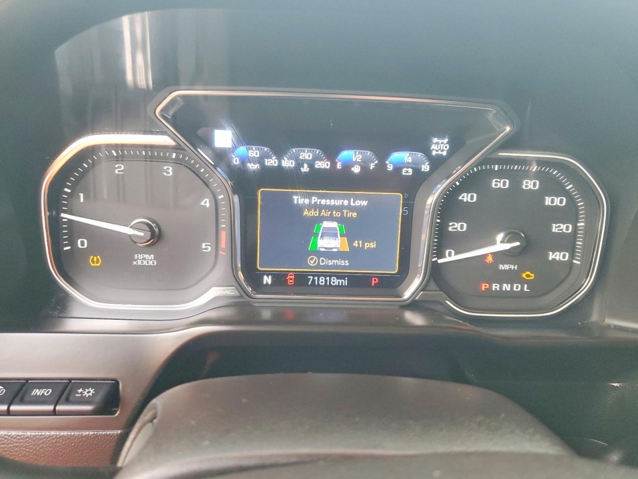 2015 GMC Sierra K2500 Denali - zdjęcie 9