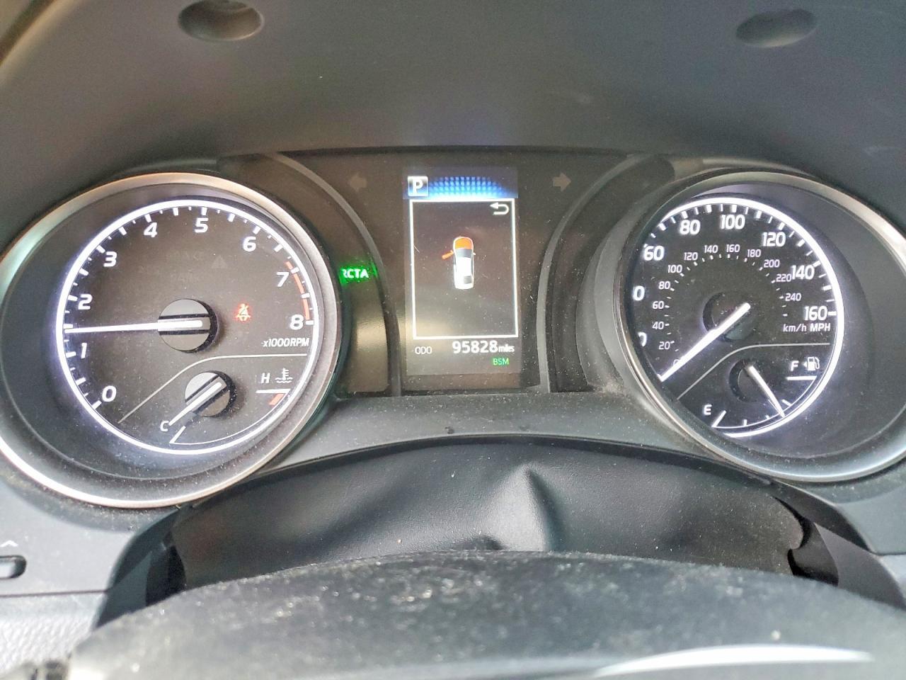 2021 Toyota Camry Se - zdjęcie 9