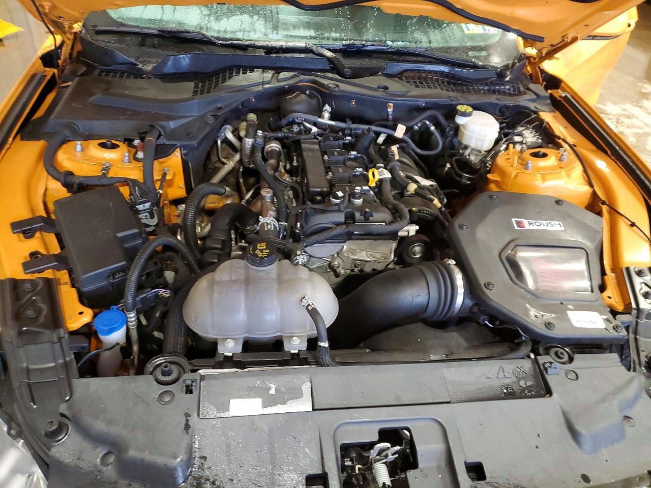 2022 Ford Mustang - zdjęcie 11