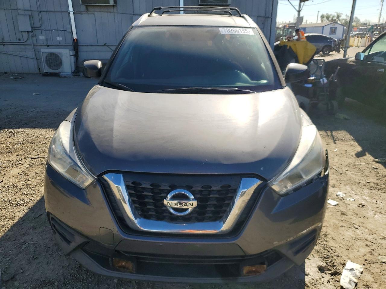 2019 Nissan Kicks S - zdjęcie 5