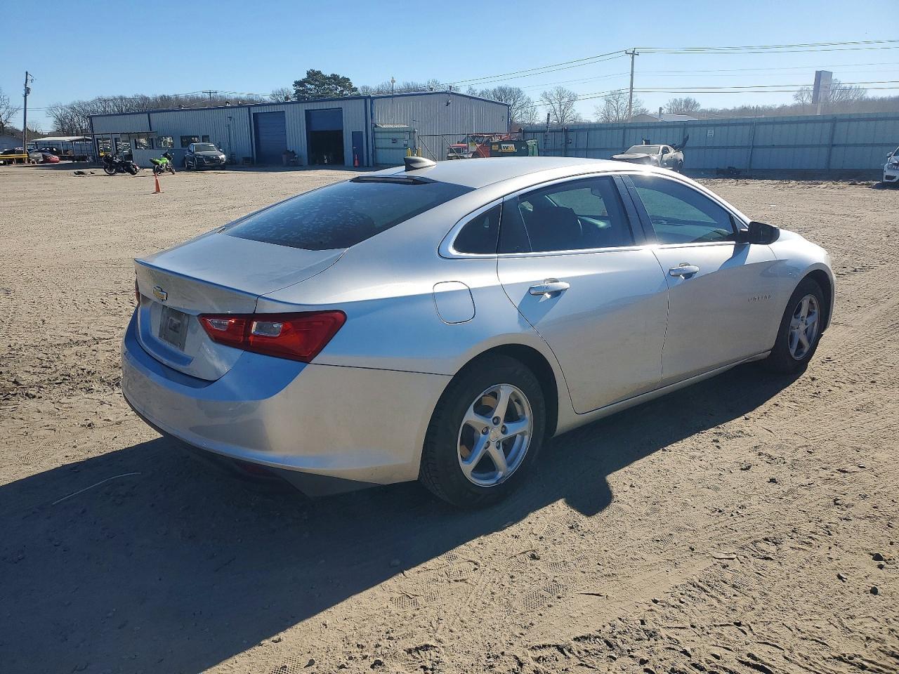 2018 Chevrolet Malibu Ls - zdjęcie 3