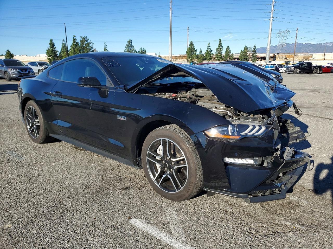 2021 Ford Mustang Gt - zdjęcie 4