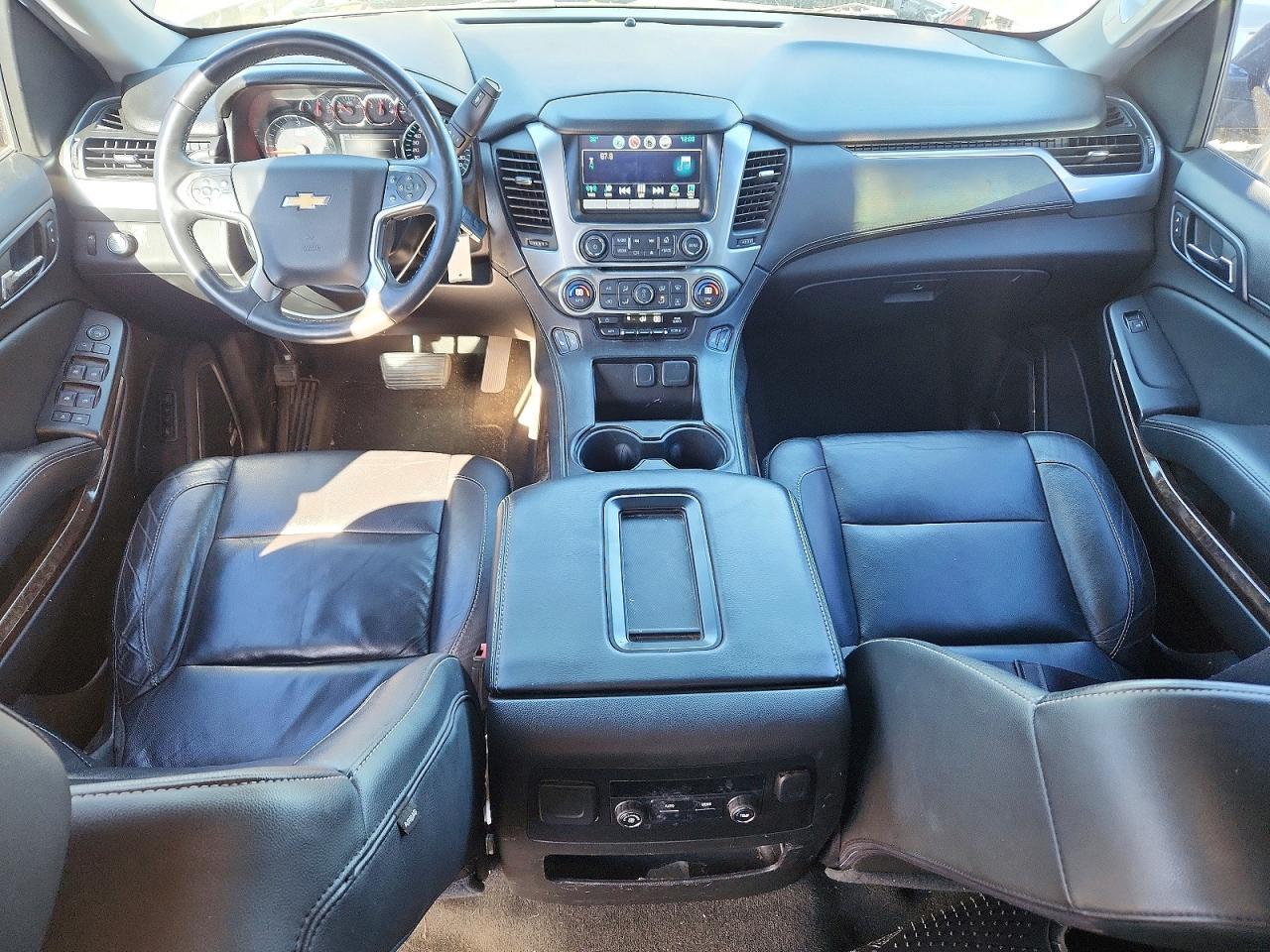 2016 Chevrolet Tahoe C1500 Lt - zdjęcie 8