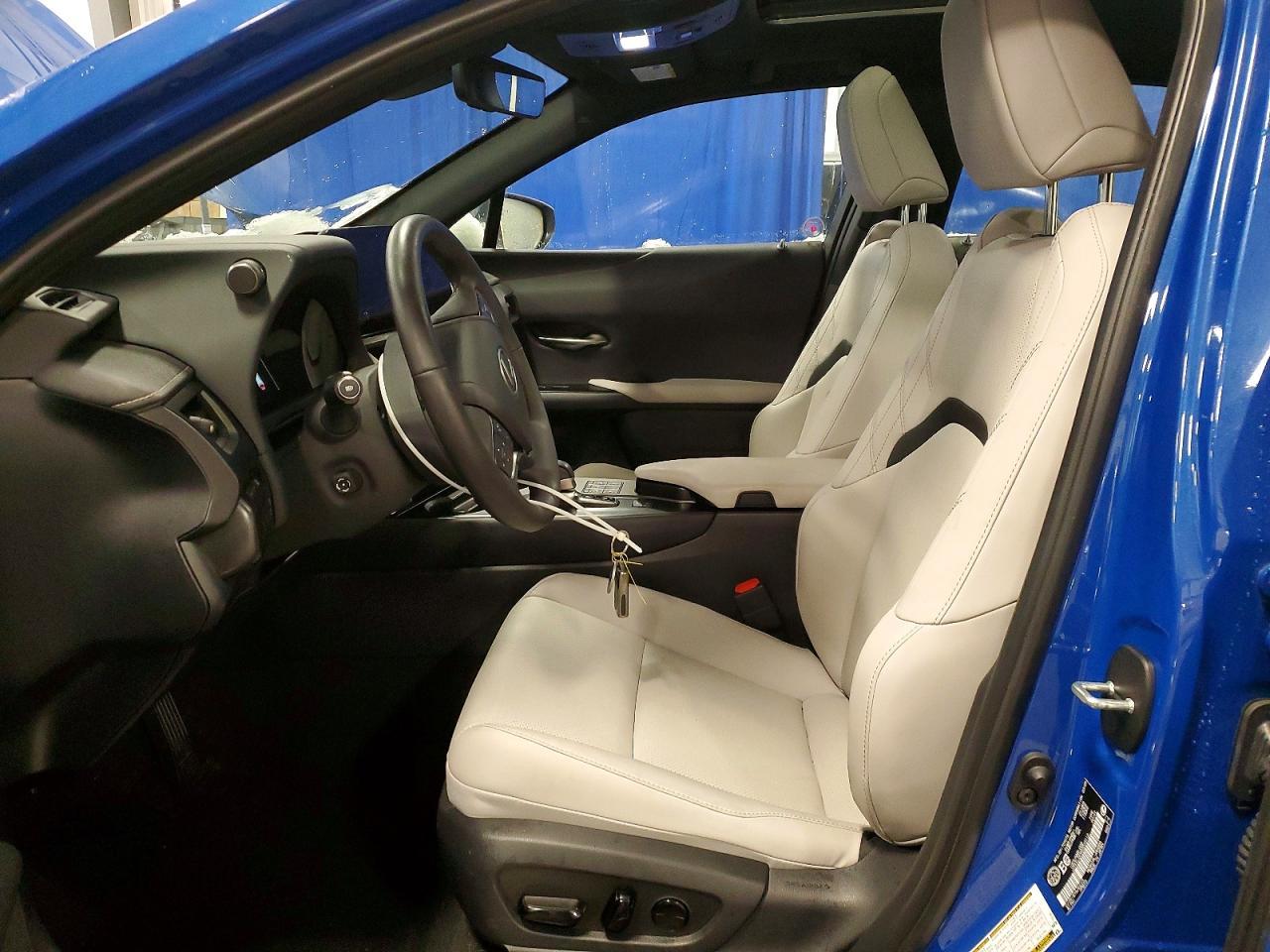 2025 Lexus Ux 300H Base - zdjęcie 7