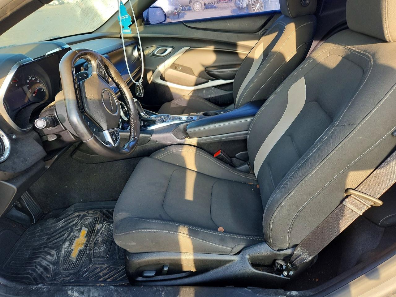 2021 Chevrolet Camaro Ls - zdjęcie 7