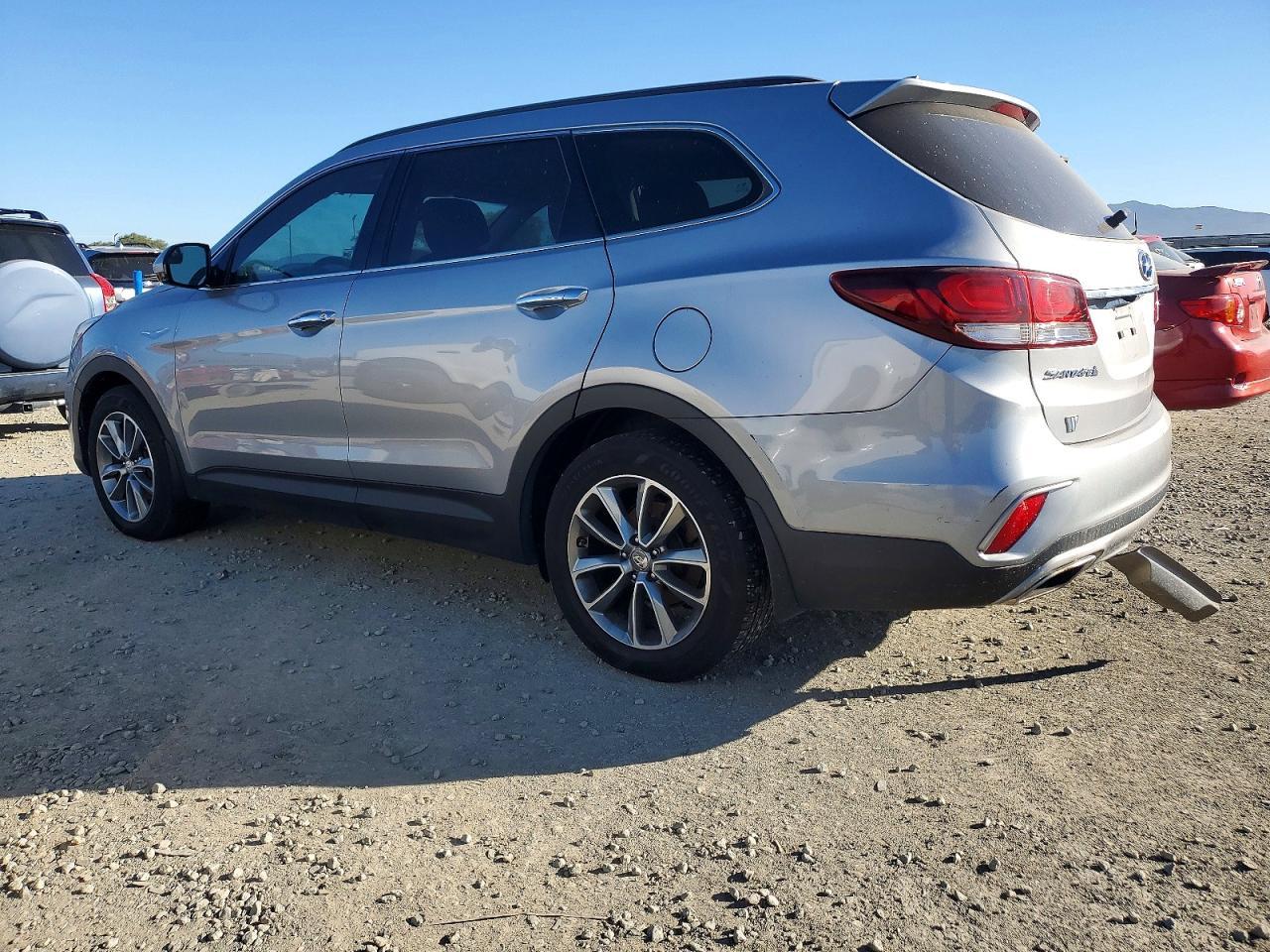 2017 Hyundai Santa Fe Se - zdjęcie 2