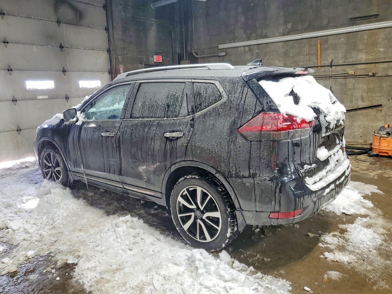 2020 Nissan Rogue S - zdjęcie 2