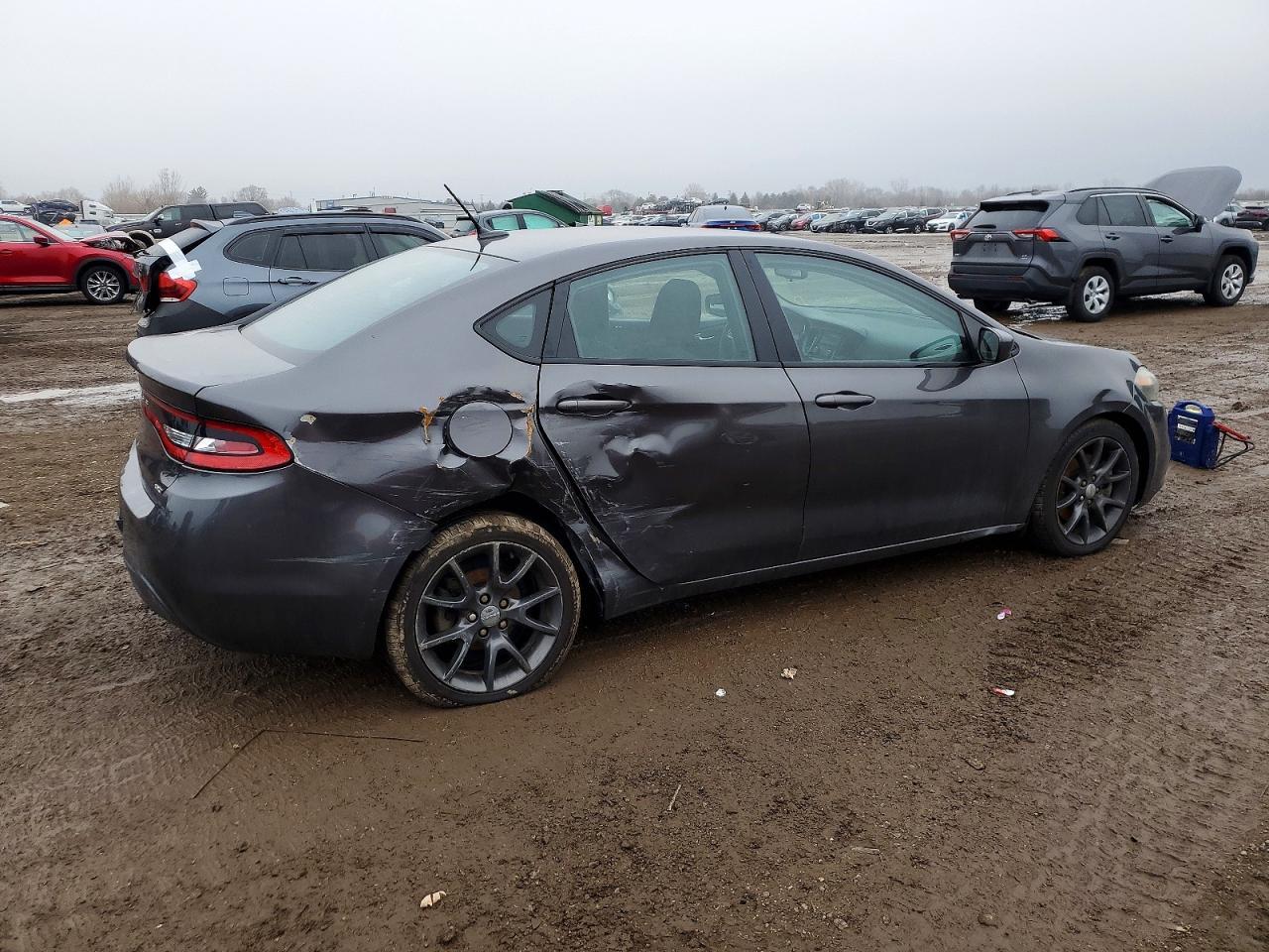 2015 Dodge Dart Sxt - zdjęcie 3