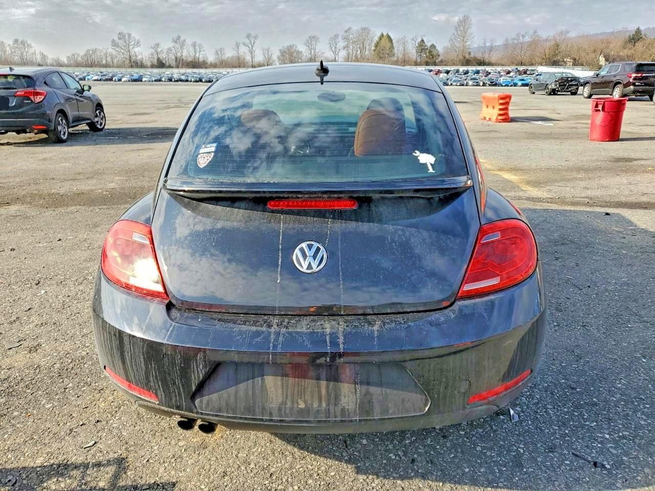 2016 Volkswagen Beetle 1.8T - zdjęcie 6