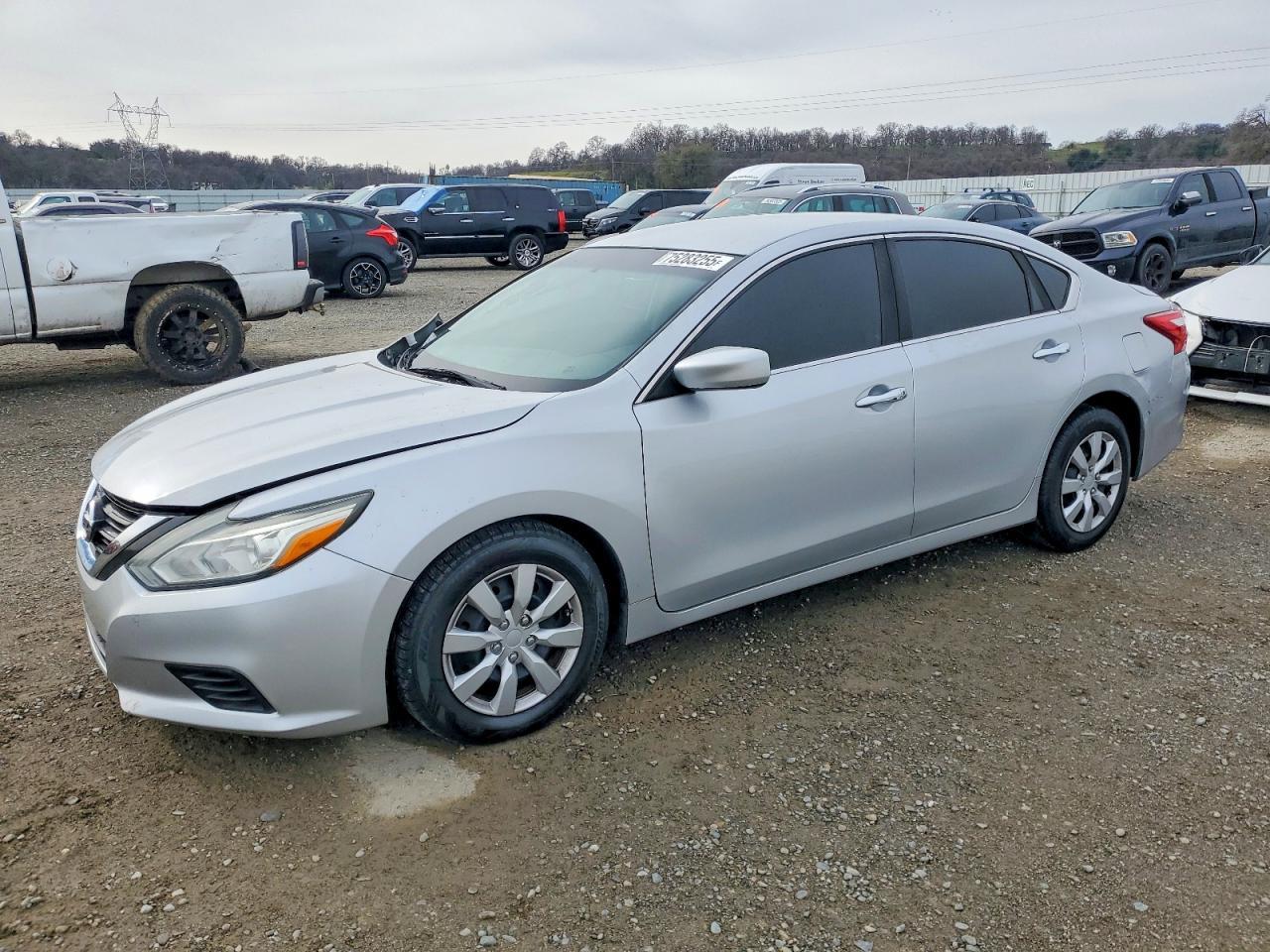 2016 Nissan Altima 2.5 - zdjęcie główne
