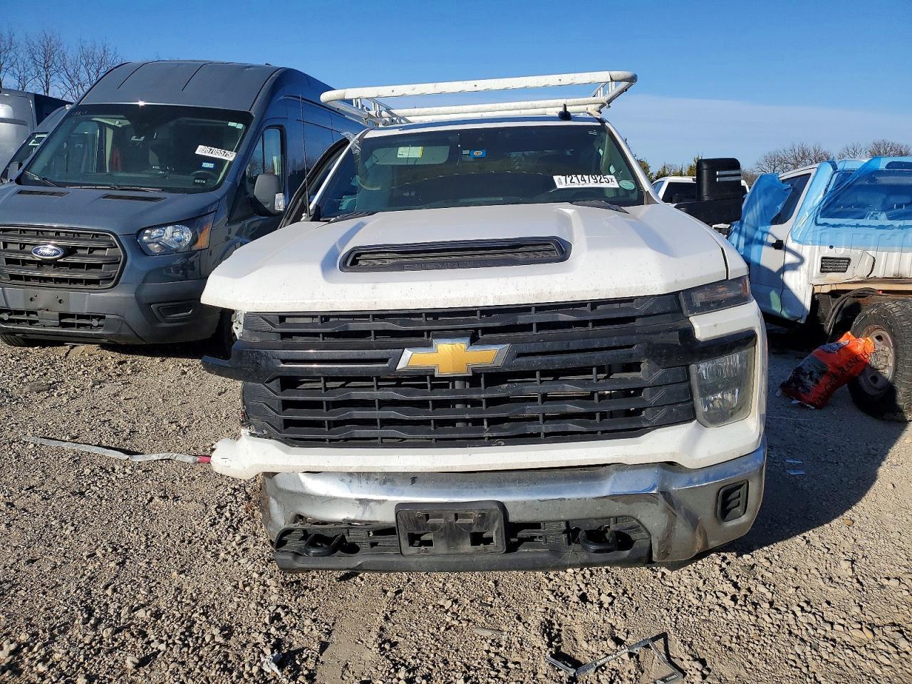 2024 Chevrolet Silverado C2500 Heavy Duty - zdjęcie 5