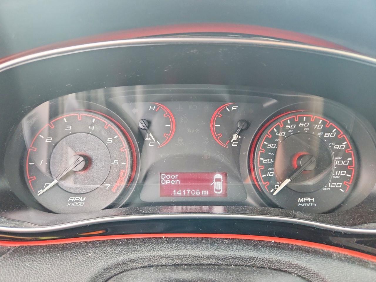 2015 Dodge Dart Sxt - zdjęcie 9
