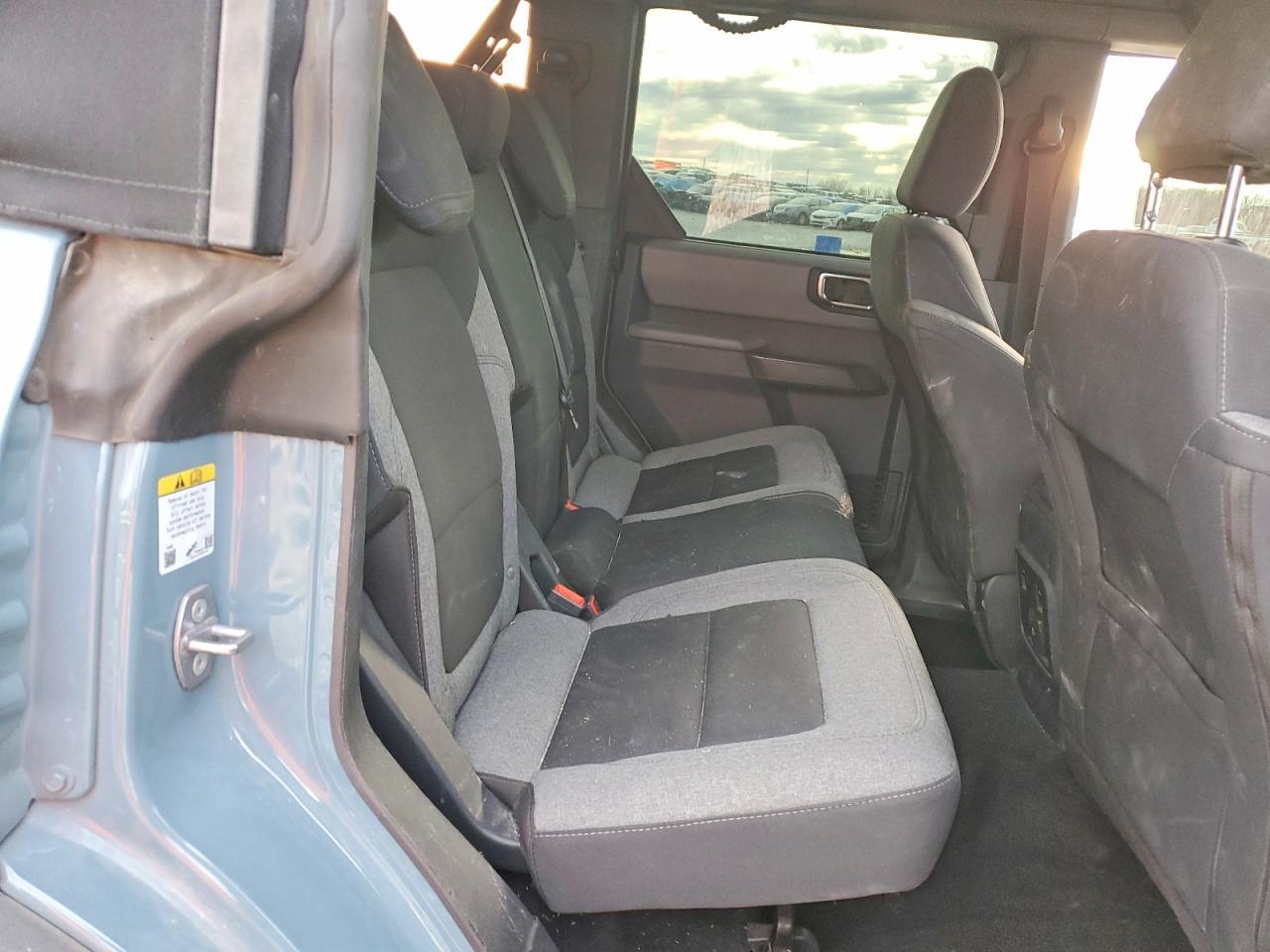 2021 Ford Bronco Base - zdjęcie 11