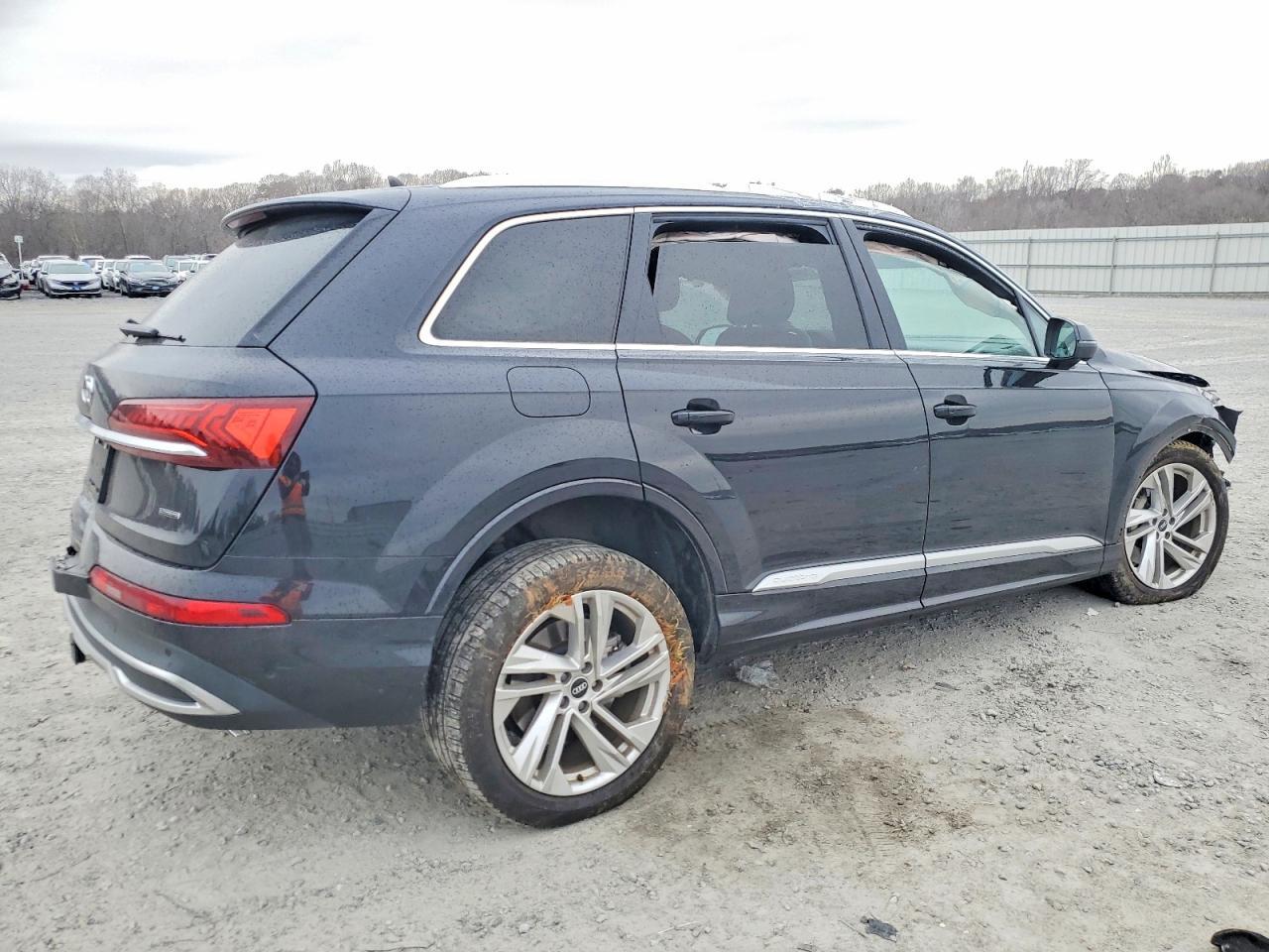 2021 Audi Q7 Premium Plus - zdjęcie 3