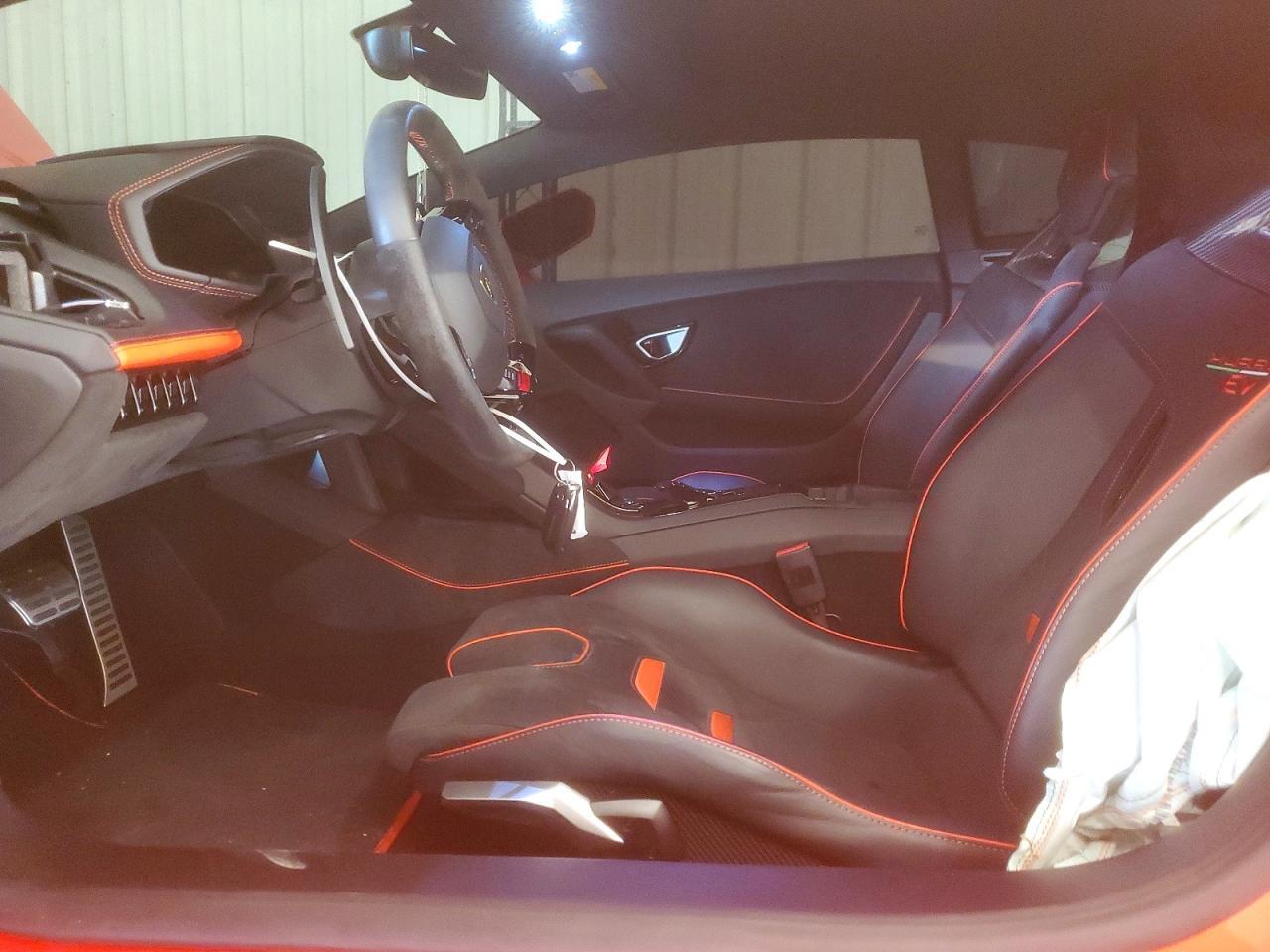 2022 Lamborghini Huracan Evo - zdjęcie 7