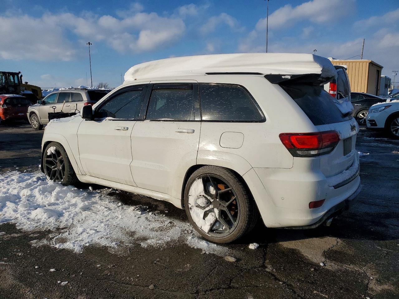 2018 Jeep Grand Cherokee Trackhawk - zdjęcie 2