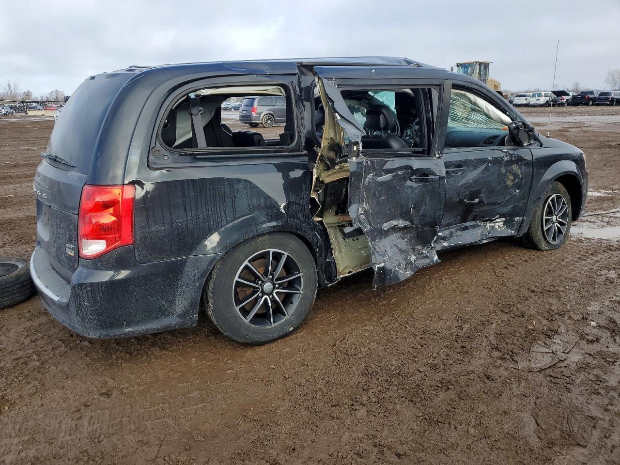 2019 Dodge Grand Caravan Gt - zdjęcie 3