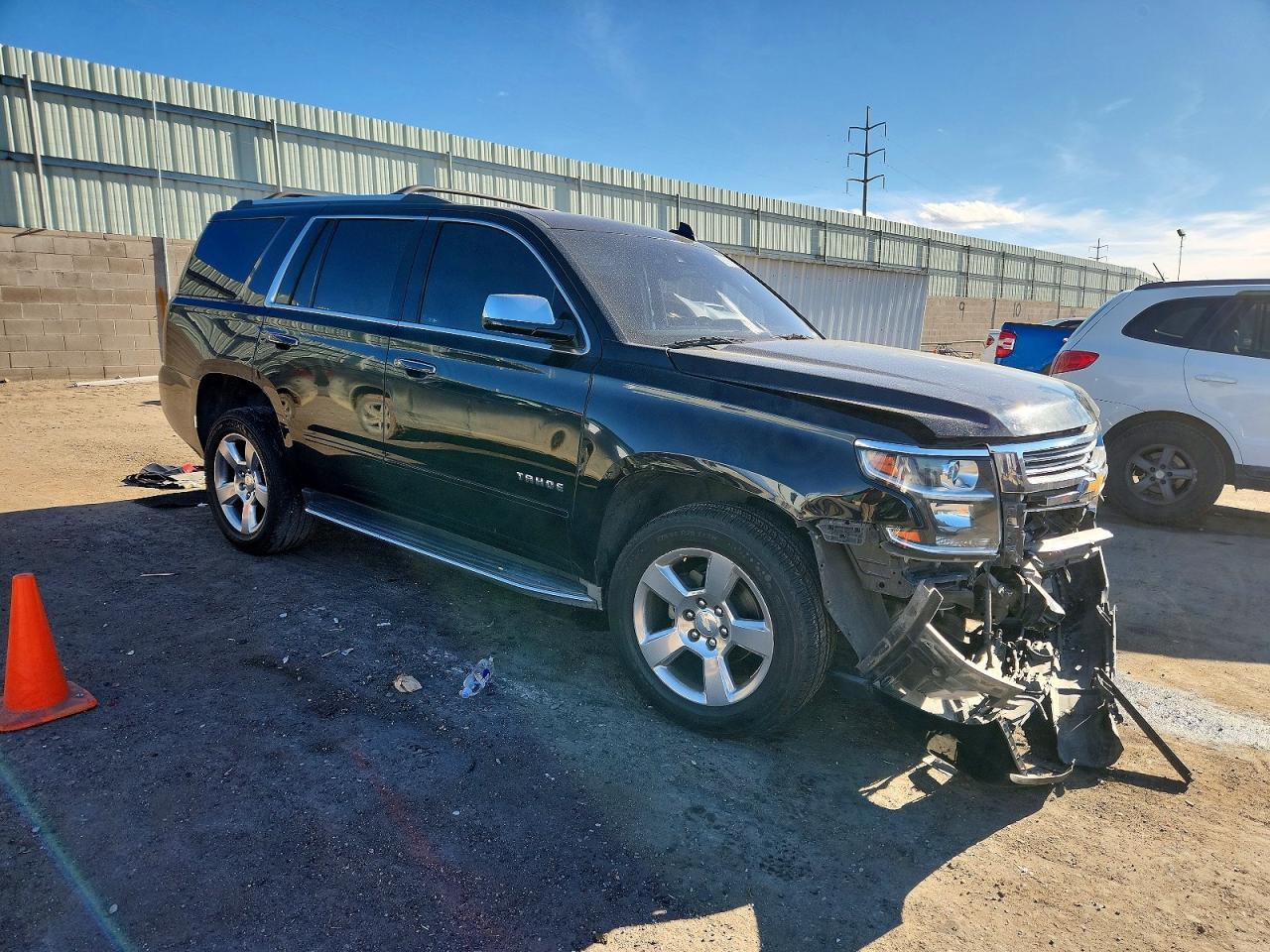 2017 Chevrolet Tahoe C1500 Premier - zdjęcie 4
