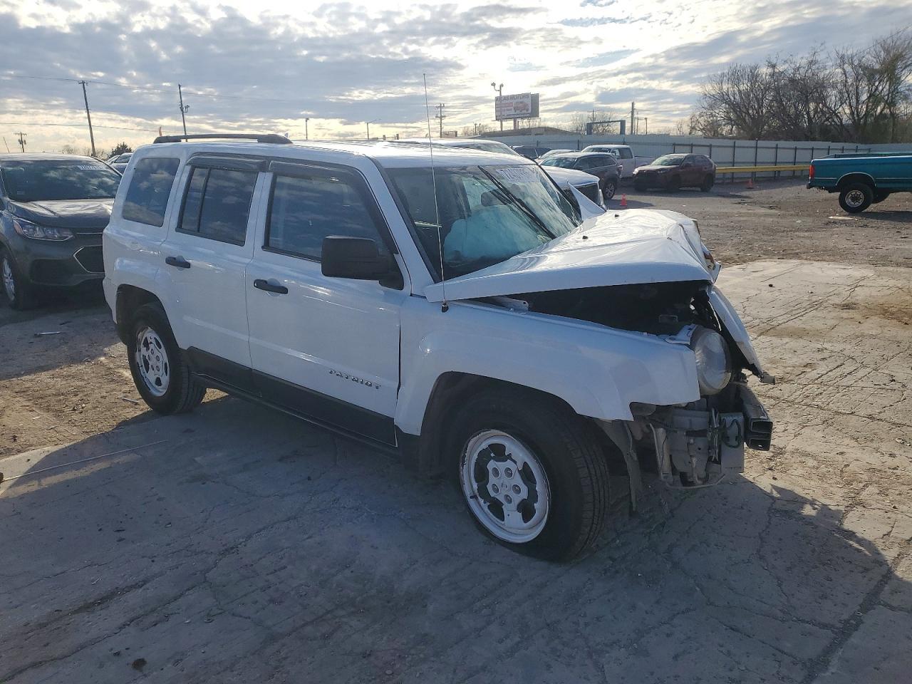 2016 Jeep Patriot Sport - zdjęcie 4