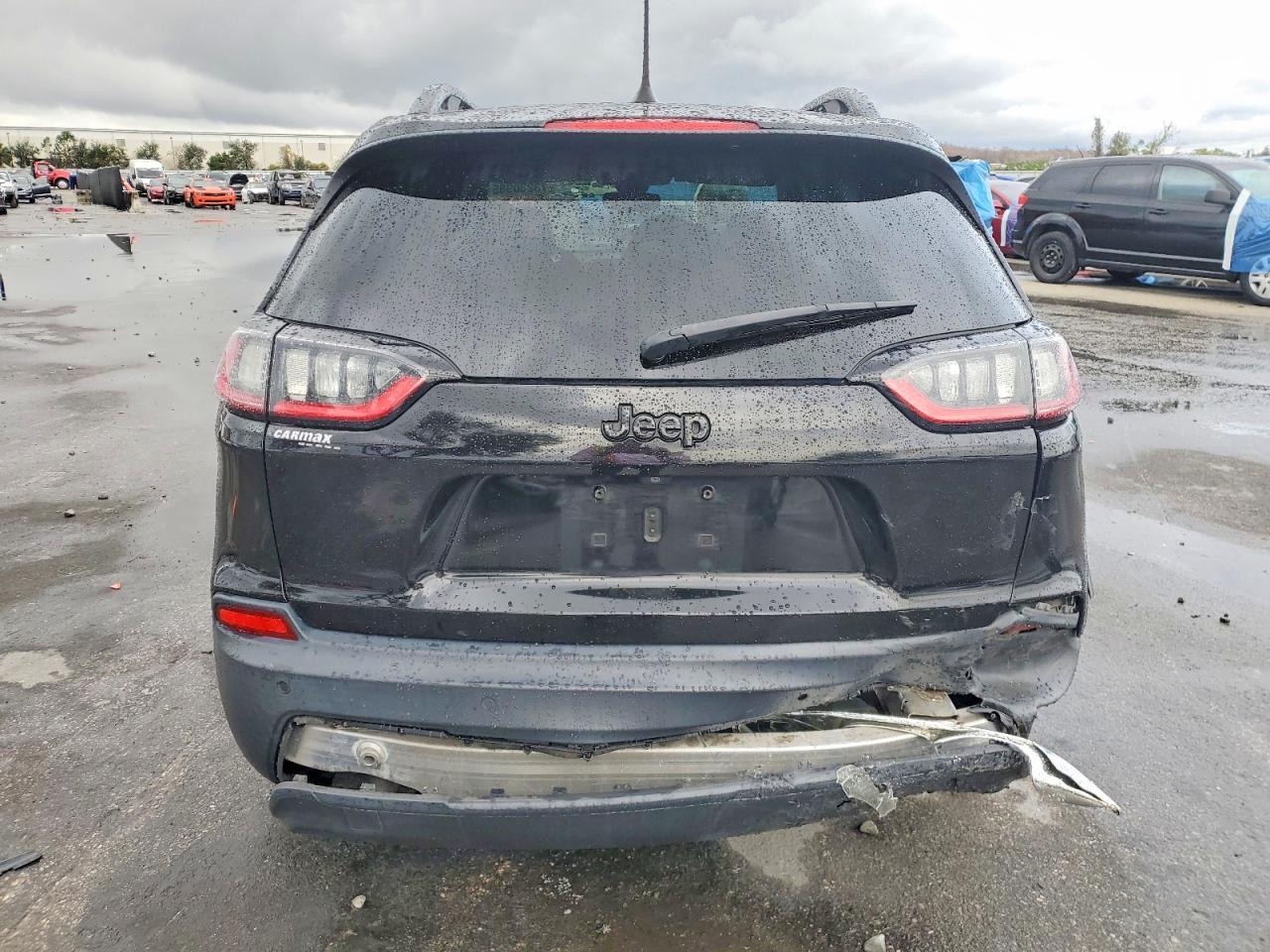 2020 Jeep Cherokee Latitude Plus - zdjęcie 6