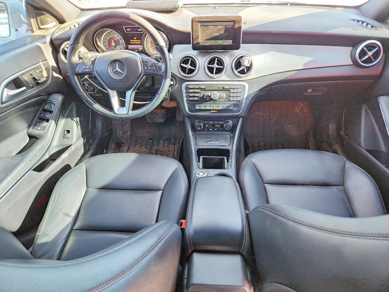 2014 Mercedes-Benz Cla 250 - zdjęcie 8