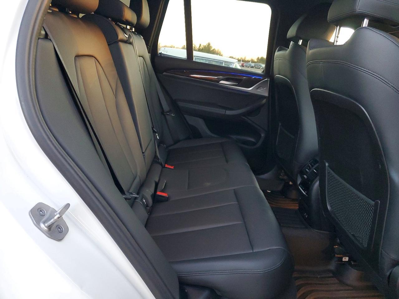 2021 BMW X3 xDrive30I - zdjęcie 11