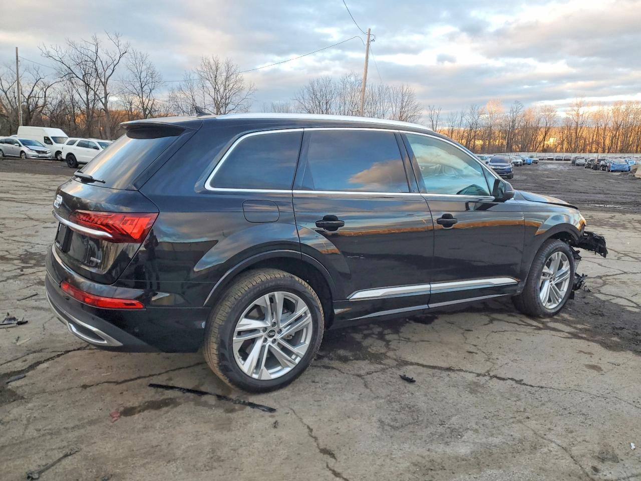 2022 Audi Q7 Premium Plus - zdjęcie 3