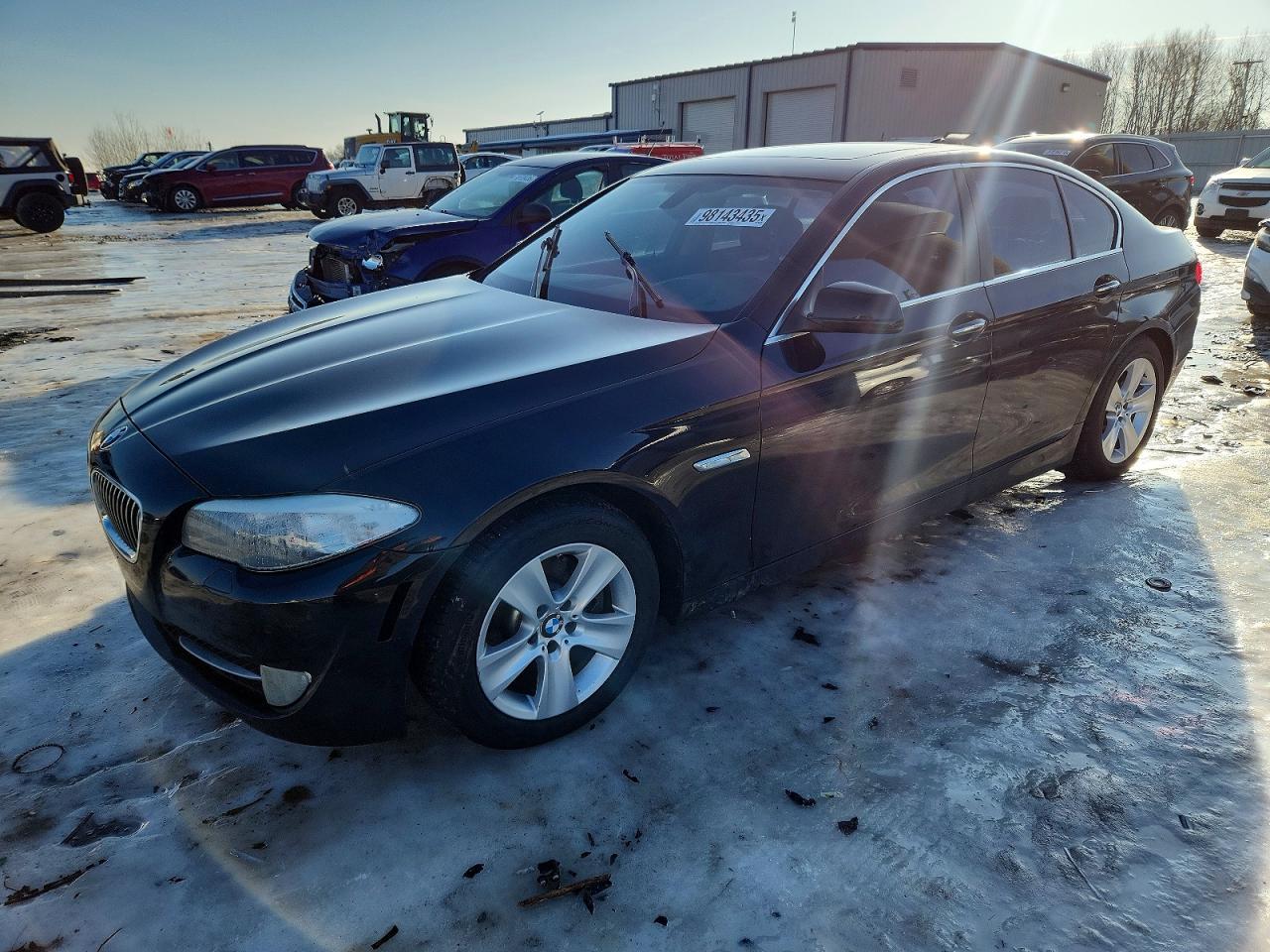 2013 BMW 528 Xi - zdjęcie główne
