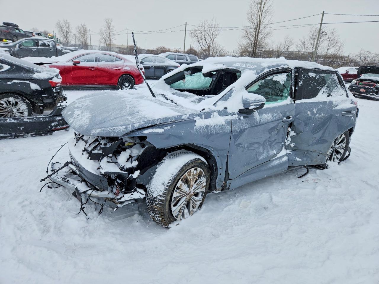 2025 Audi Q4 E-Tron - zdjęcie główne