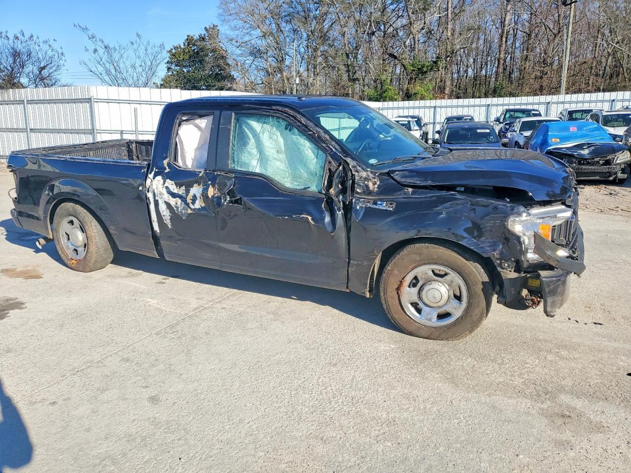 2019 Ford F150 Super Cab - zdjęcie 4