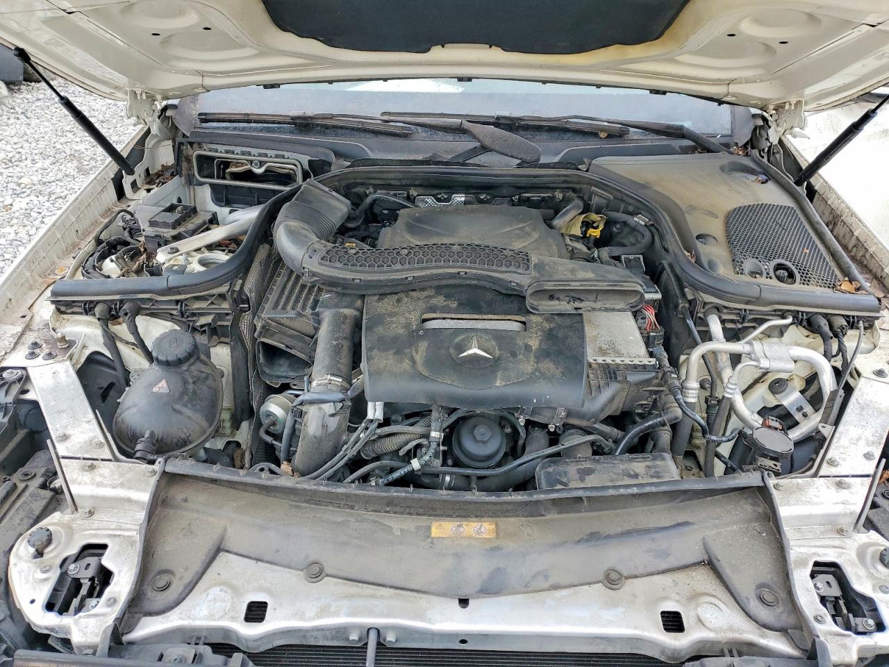 2017 Mercedes-Benz E 300 - zdjęcie 11