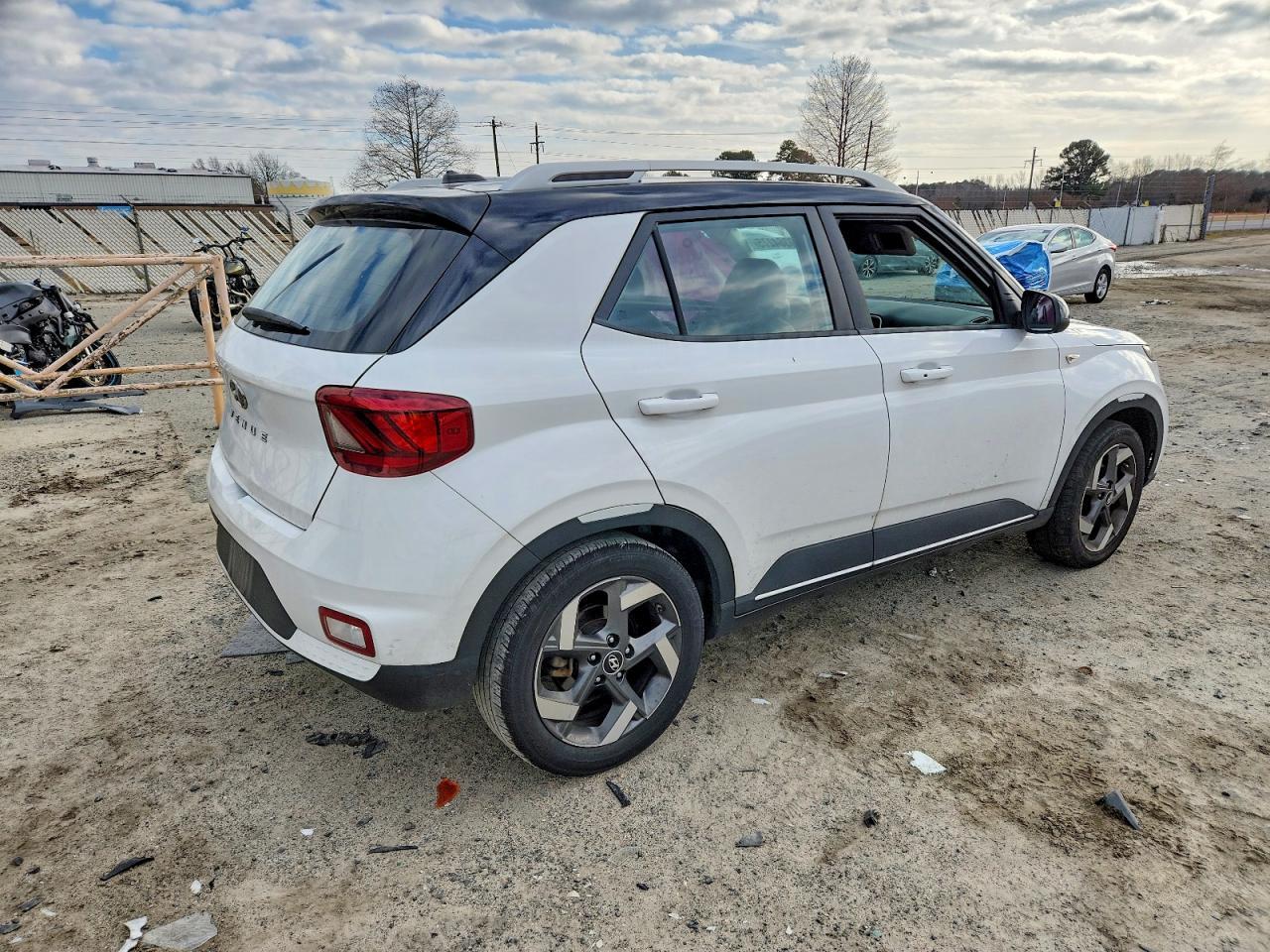 2023 Hyundai Venue Sel - zdjęcie 3