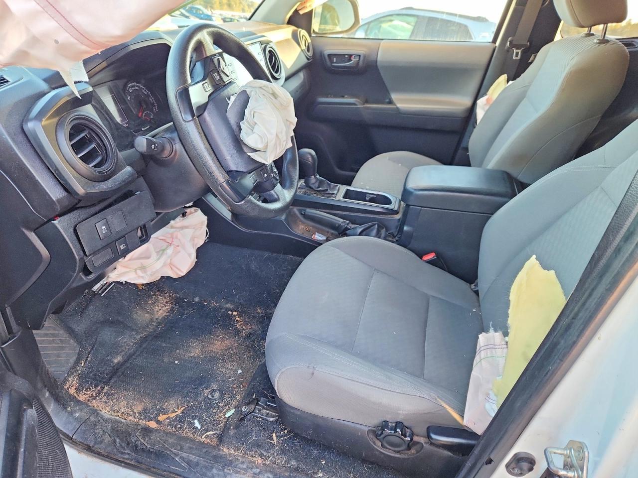 2020 Toyota Tacoma Access Cab - zdjęcie 7