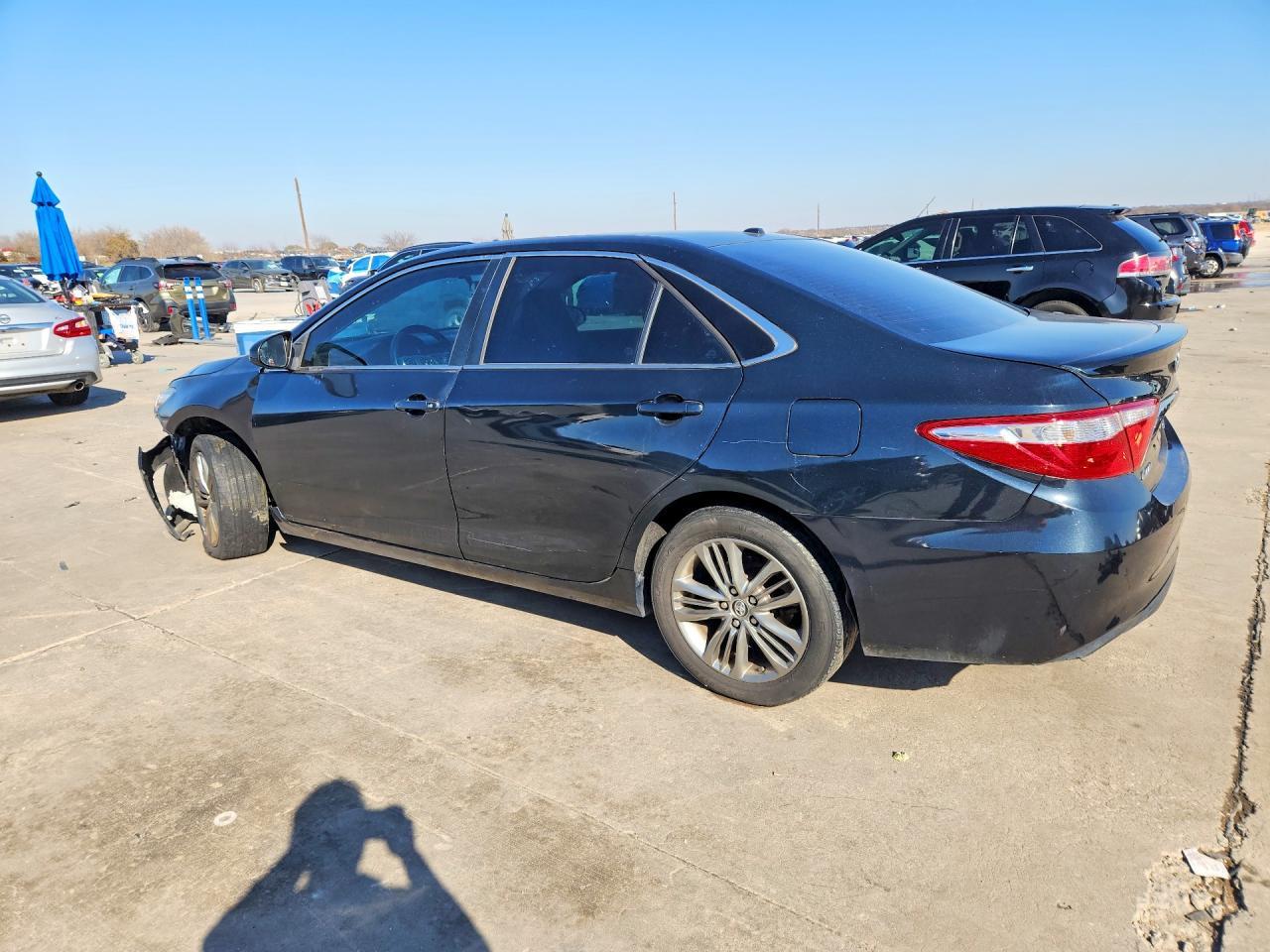 2017 Toyota Camry Se - zdjęcie 2