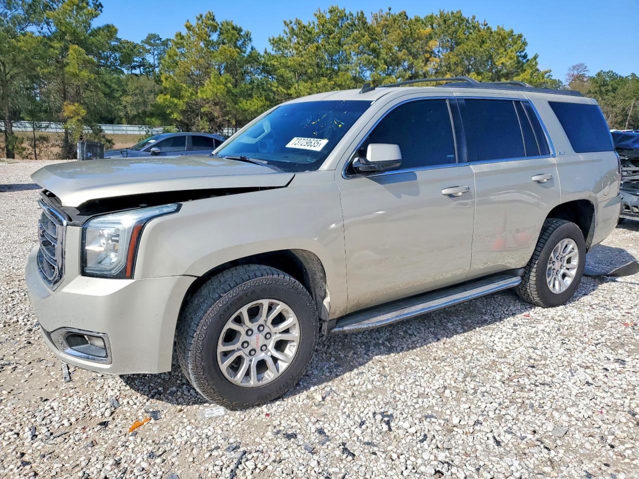 2015 GMC Yukon Slt - zdjęcie główne