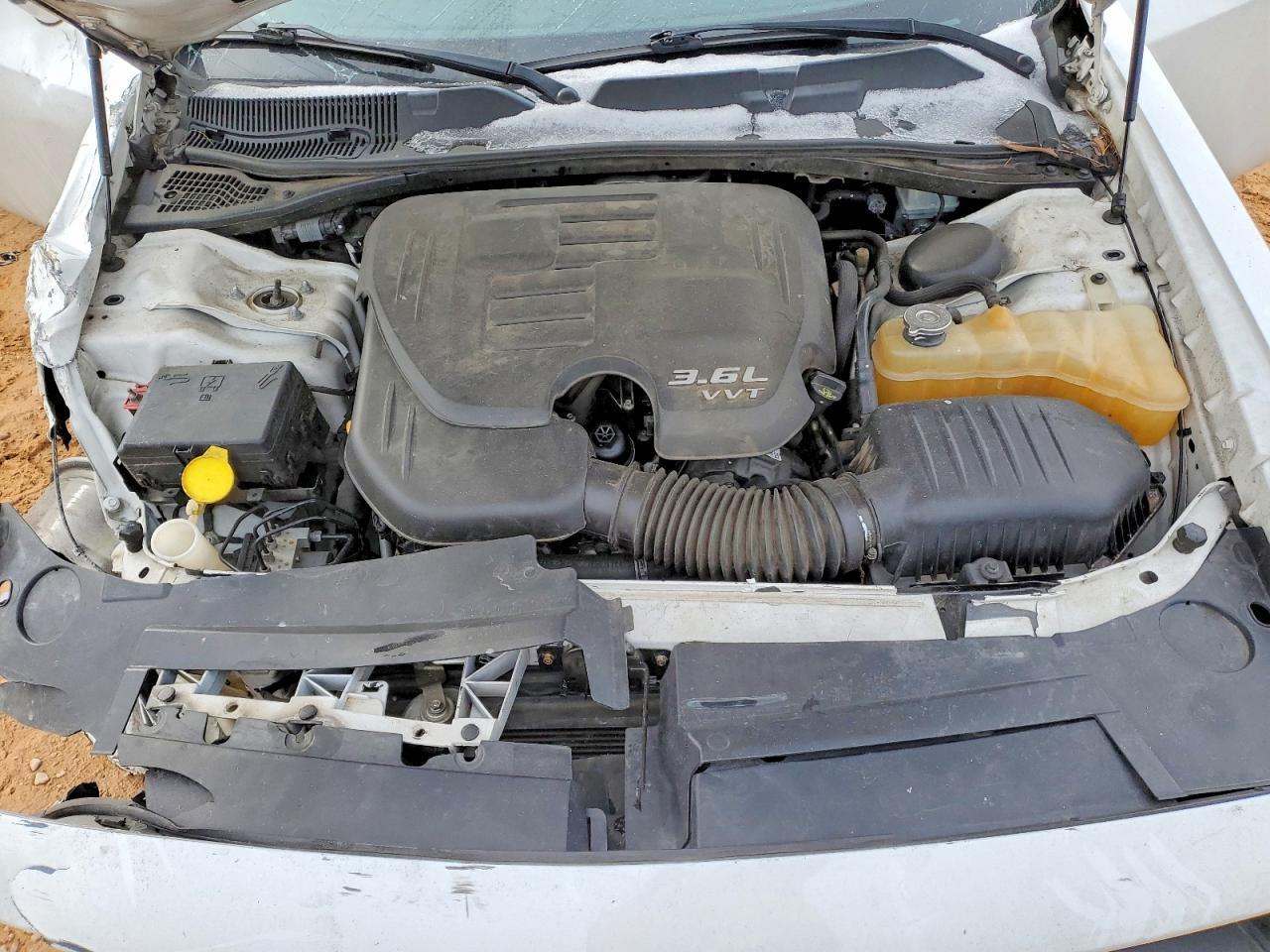 2016 Dodge Challenger Sxt - zdjęcie 11