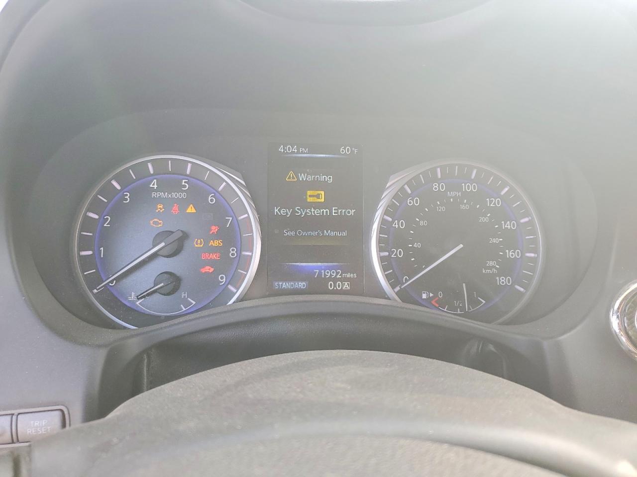 2017 Infiniti Q60 Premium - zdjęcie 9