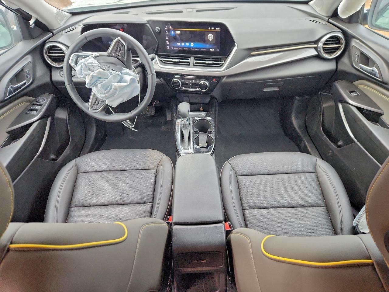 2025 Chevrolet Trax Activ - zdjęcie 8