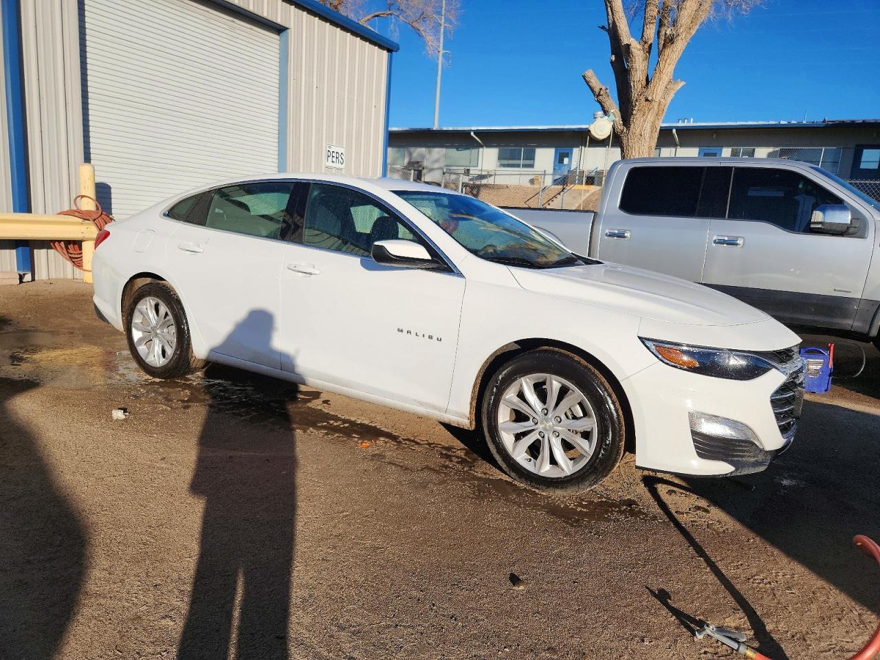 2023 Chevrolet Malibu Lt - zdjęcie 4