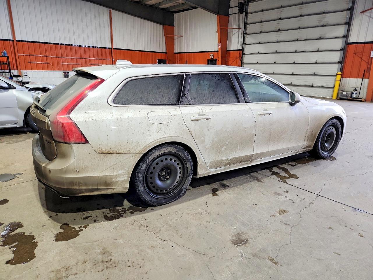 2019 Volvo V90 T6 R-Design - zdjęcie 3