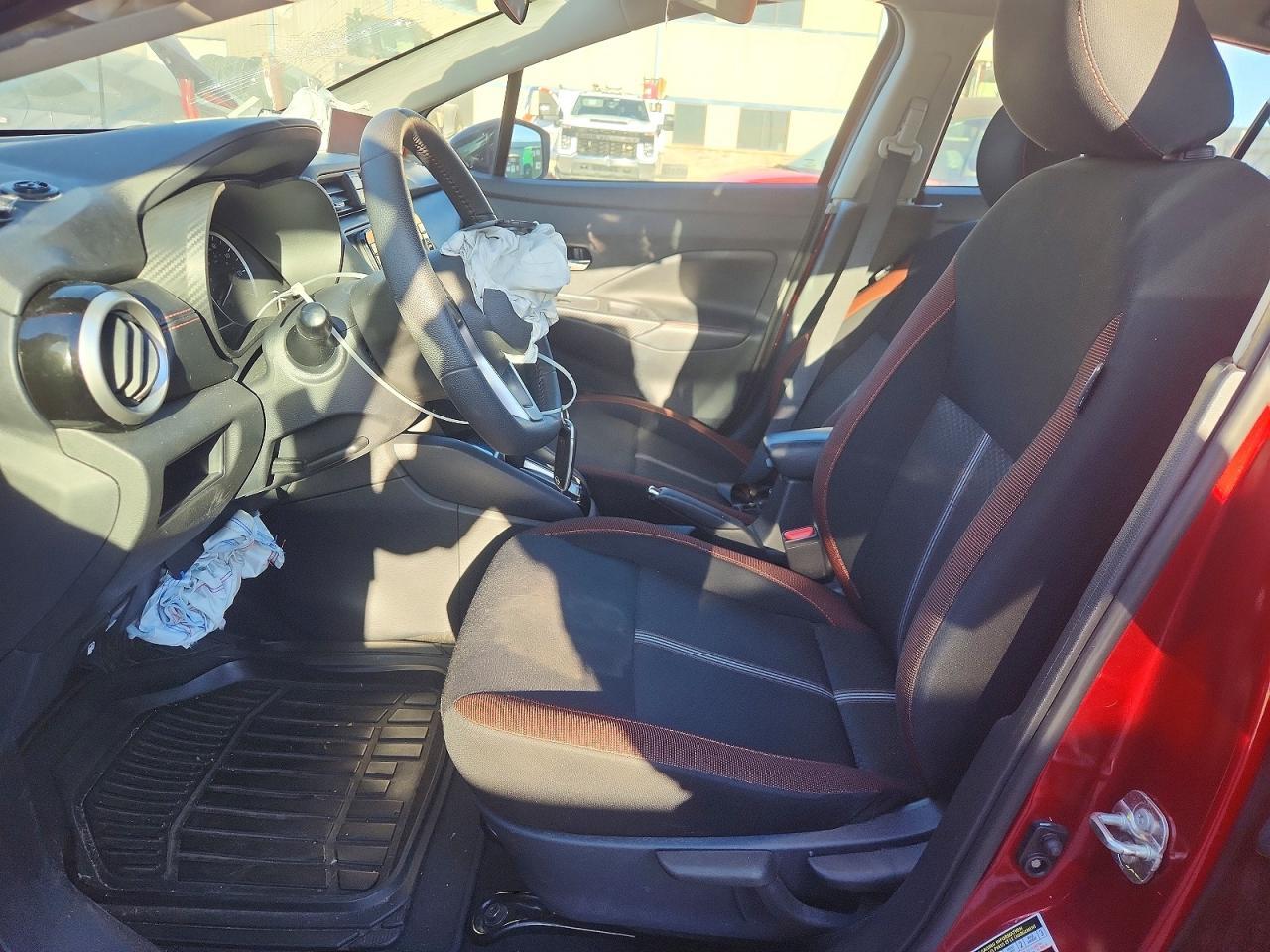 2024 Nissan Versa Sr - zdjęcie 7