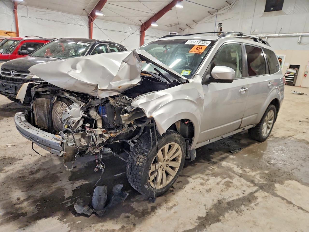 2013 Subaru Forester Limited - zdjęcie główne