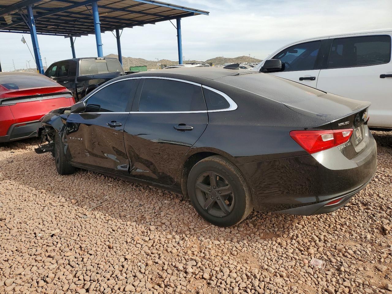 2020 Chevrolet Malibu Ls - zdjęcie 2